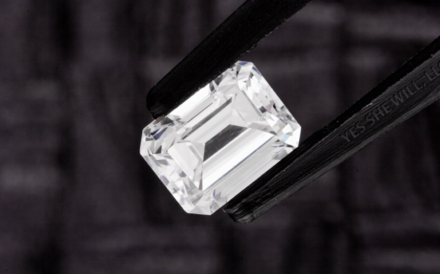 Emerald Cut Diamond in YSW Tweezers